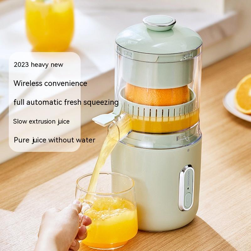Portable Mini Fruit Squeezer