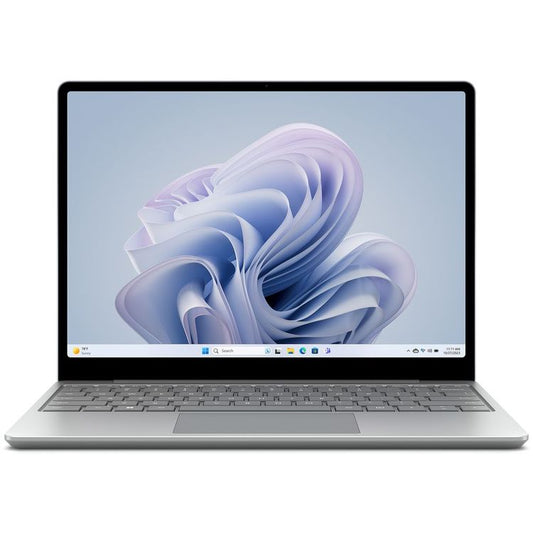 Microsoft Surface Laptop Go 3 i5-1235U, 16GB, 256GB SSD, Intel Iris Xe Graphics, 12.4 PixelSense (1536x1024), Windows 11 Home - Platinum